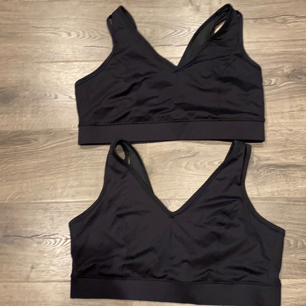 2 v neck sport bras